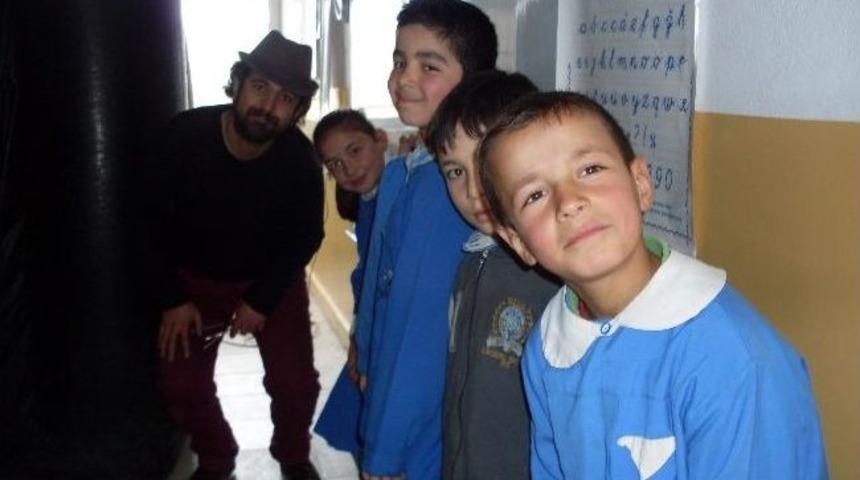 Uzay &Ccedil;adırı Serdaroğlu&rsquo;nda Sergilendi