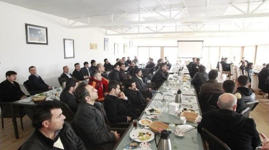 Başkan K&ouml;şker Berberler Ve Kuaf&ouml;rler Odasına Konuk Oldu