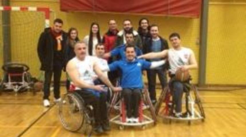 Yosk Avrupa&rsquo;yı Sarstı, Ama Yıkamadı