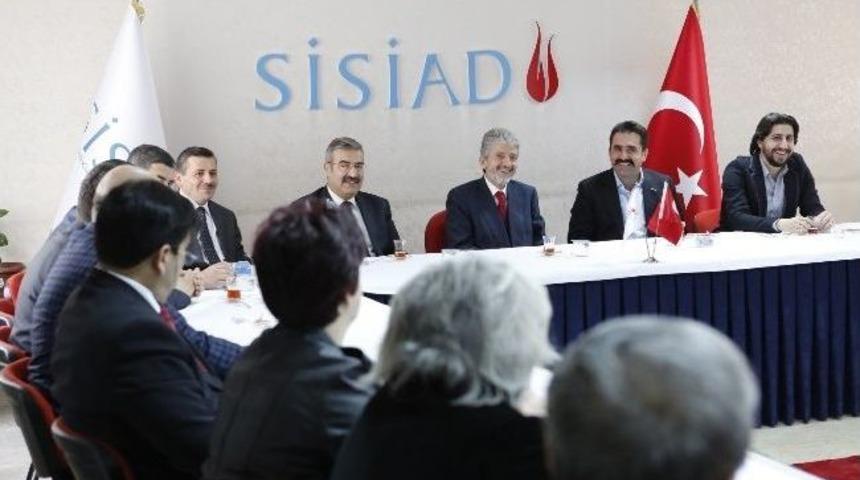 Başkan Tuna Sanayicilerle El Ele