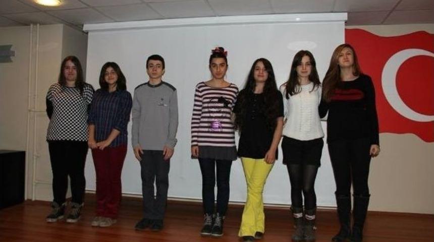 Kadınlar G&uuml;n&uuml; Kompozisyon Yarışmasında Dereceye Girenlere &Ouml;d&uuml;lleri Verildi