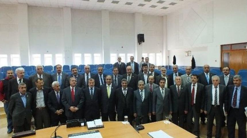 Elazığ İl Genel Meclisi&rsquo;nin 2013 Yılı Faaliyet Raporu Kabul Edildi