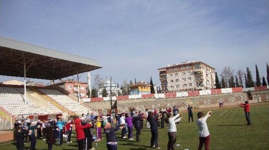 Obezite İle M&uuml;cadele Projesi