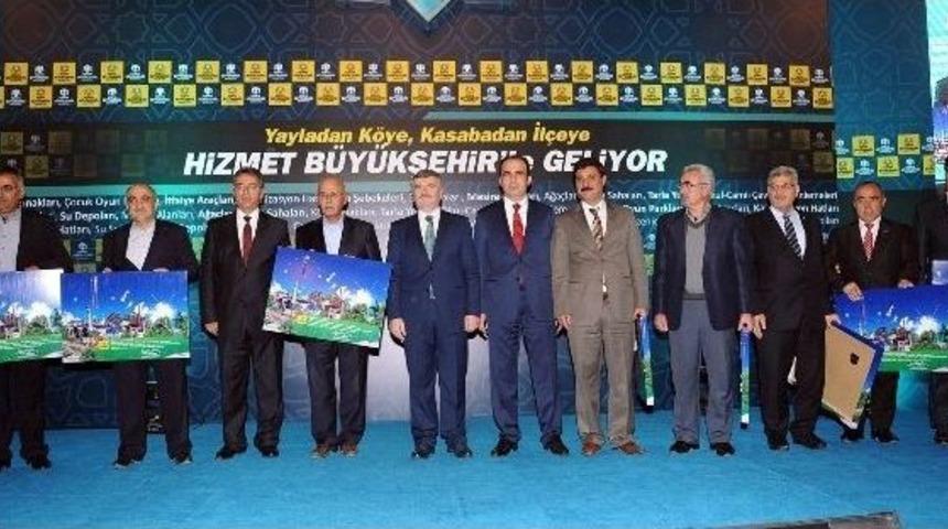 Başkan Aky&uuml;rek, Belde Belediye Başkanlarıyla Buluştu