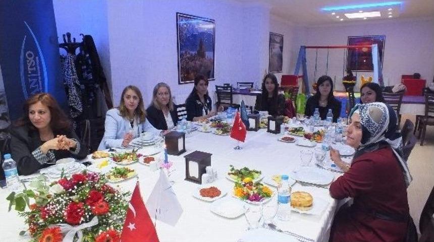 Van Tso&rsquo;dan 8 Mart D&uuml;nya Kadınlar G&uuml;n&uuml; Etkinliği
