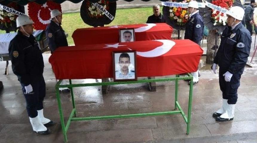 Trafik Kazasında Şehit Olan İki Polis Memuru Son Yolculuklarına Uğurlandı