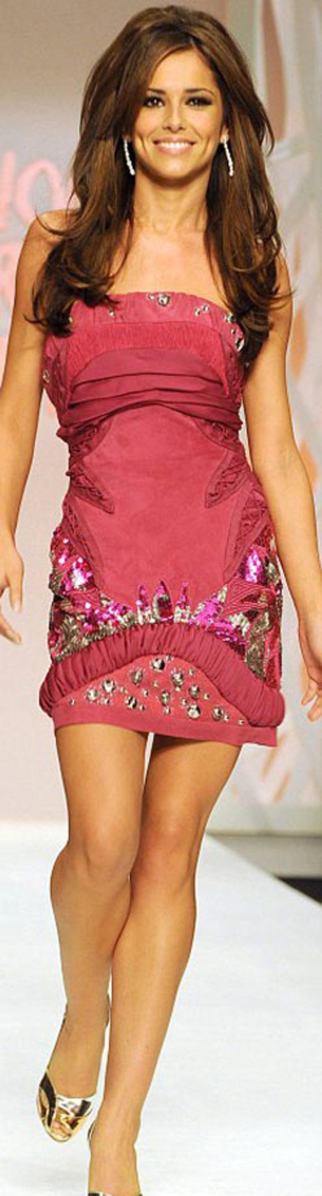 &Uuml;nl&uuml; ve G&uuml;zel Olmanın Bedeli! 1