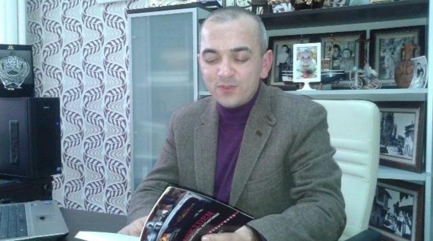 Tavşanlılı İş Adamı &ldquo;ilk Kitabını&rdquo; &Ccedil;ıkarttı