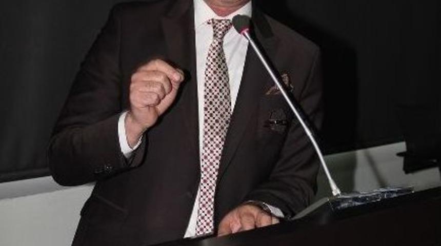 B&uuml;y&uuml;kşehir Belediye Meclisi'nde &ldquo;yangından Mal Ka&ccedil;ırma&rdquo; Gerginliği