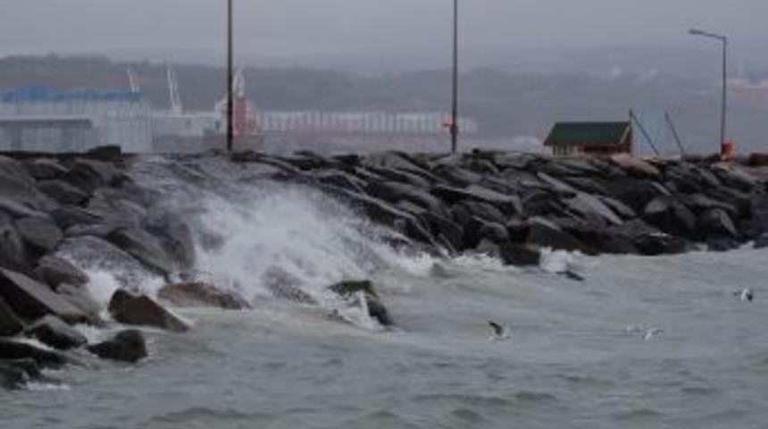 Bandırma'da İdo Seferleri İptal Edildi