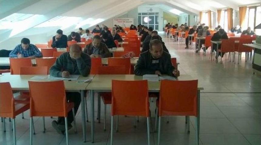 Kur&rsquo;an-ı Kerim Meal Yarışmasına Yoğun İlgi