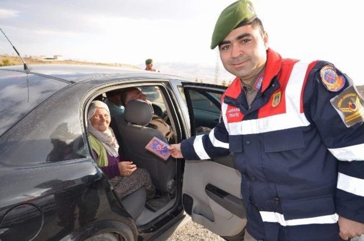 Jandarma&rsquo;dan Bayan Hassasiyeti