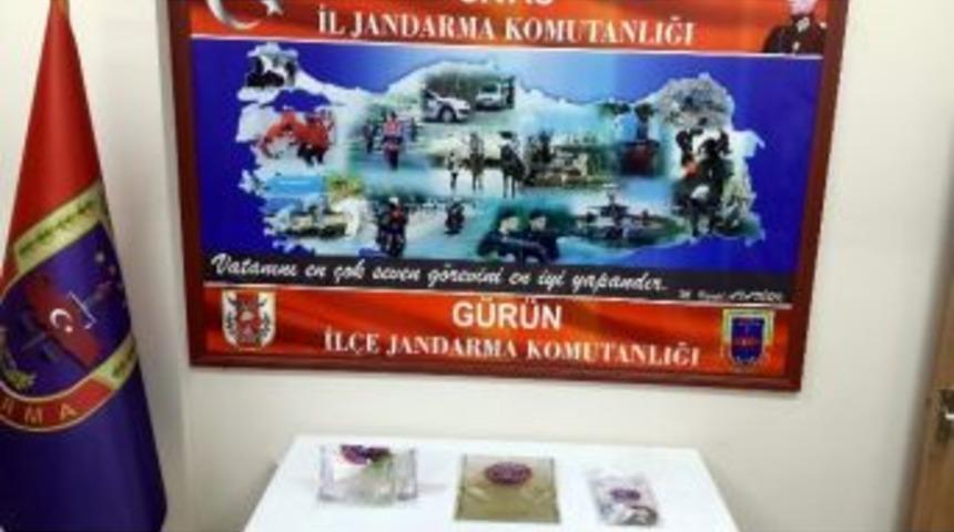 G&uuml;r&uuml;n&rsquo;de Uyuşturucu Operasyonu