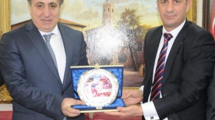 Başkan Yavuz'dan Şanlıurfa Valisi Küçük'e Ziyaret