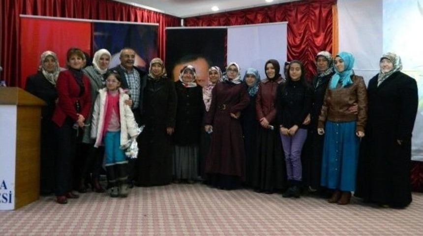 Dodurga&rsquo;da Kadınlar G&uuml;n&uuml; Kutlandı