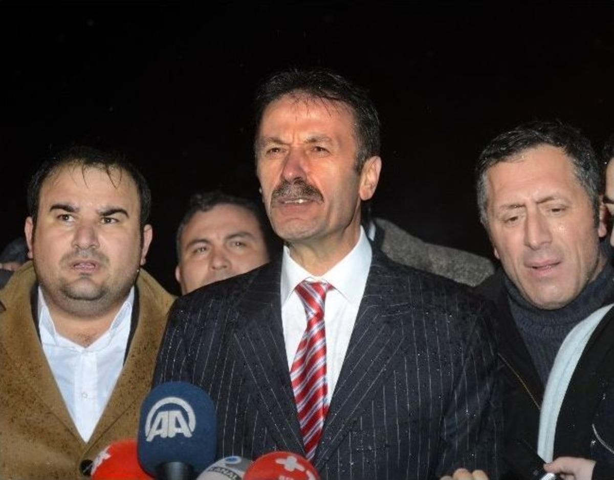 Kemal Kerin&ccedil;siz Cezaevinden Tahliye Edildi