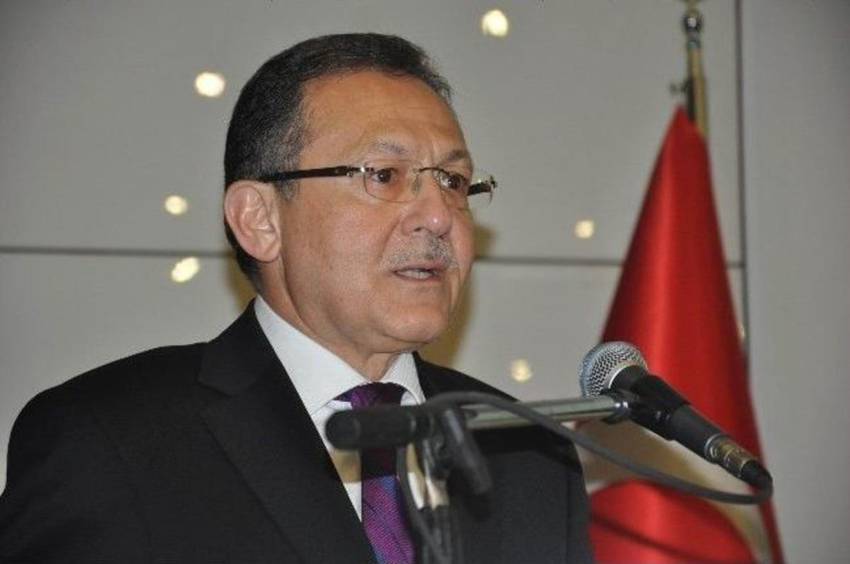 Adaylar Konuştu Partililer Karşı Karşıya Geldi