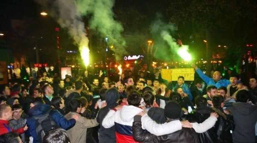 Torku Konyaspor Taraftarlarından Hakem Kararlarına Tepki