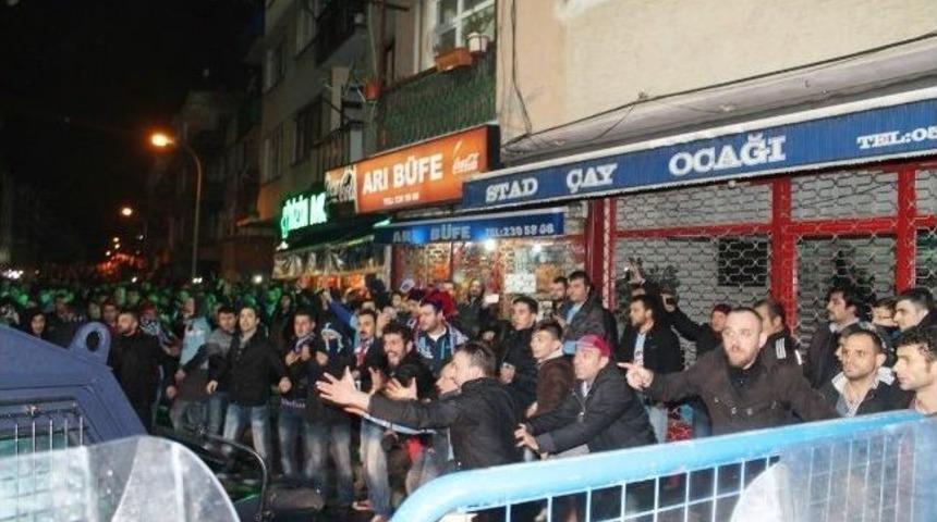 Trabzonspor-fenerbah&ccedil;e Ma&ccedil;ı Sonrası &Ccedil;ıkan Olaylar Devam Ediyor