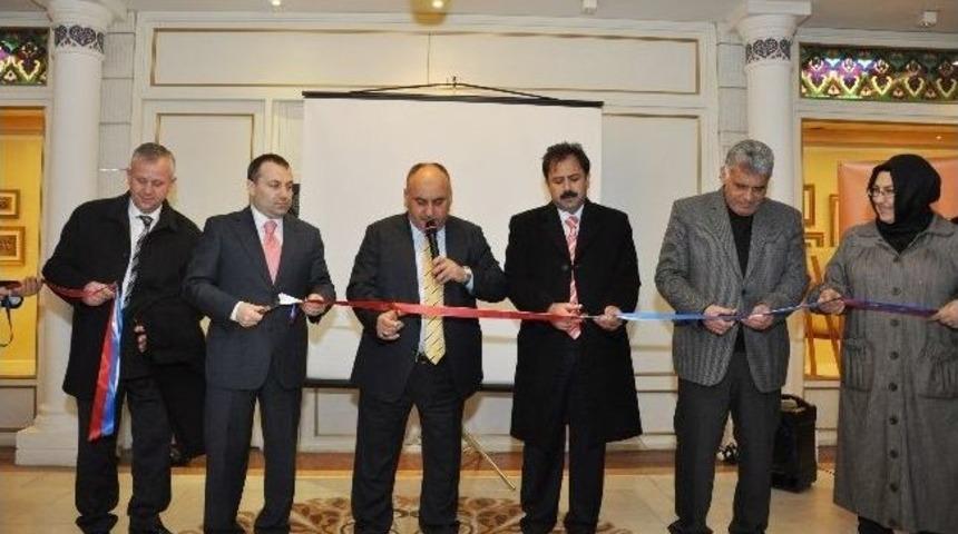 &Ccedil;anakkale Konulu Karma Sergi Sanatseverlerle Buluşuyor