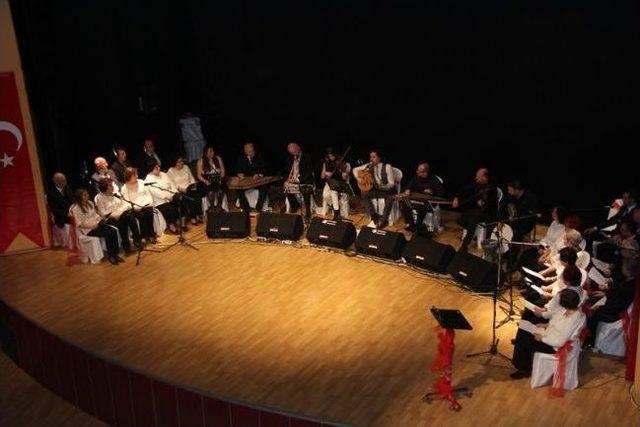 Kırklareli de T&uuml;rk&ccedil;e Ve Yunanca Ortak Melodiler Konseri D&uuml;zenlendi 1