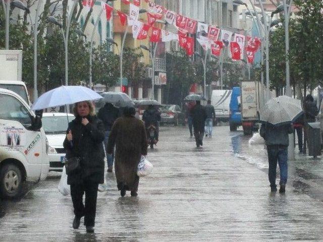 Yağmur Çiftçiye Rahmet Oldu