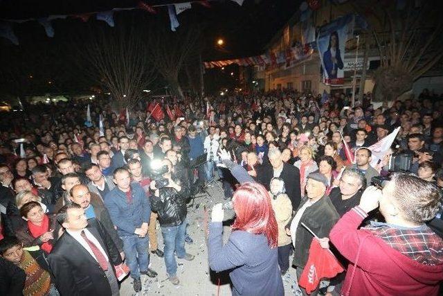 Başkan &Ccedil;er&ccedil;ioğlu, Ortaklar da Vatandaşları Dinledi 2