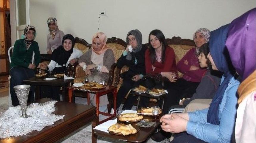 Yenişehir Gen&ccedil;lik Merkezi&rsquo;nin Aile Ziyaretleri