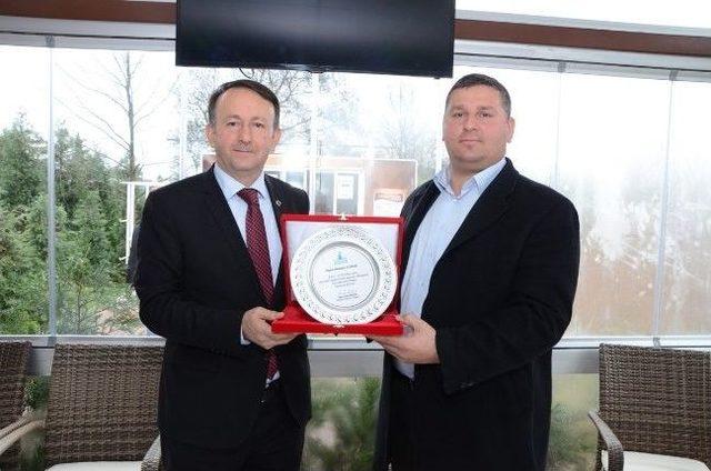 Başkan Karabalık Muhtarlarla Vedalaştı 1