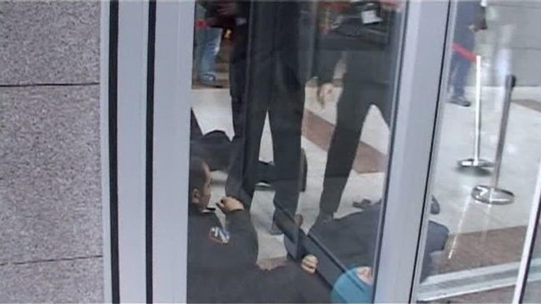 &Ccedil;ağlayan Adliyesi&rsquo;nde Silahlı Saldırı