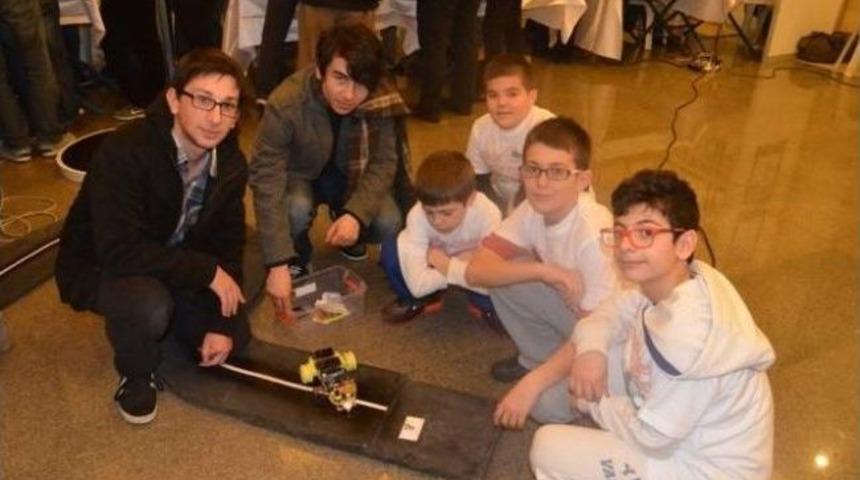 K&uuml;lt&uuml;rl&uuml; &Ouml;ğrenciler 'odt&uuml; Robot G&uuml;nleri&rsquo;nde