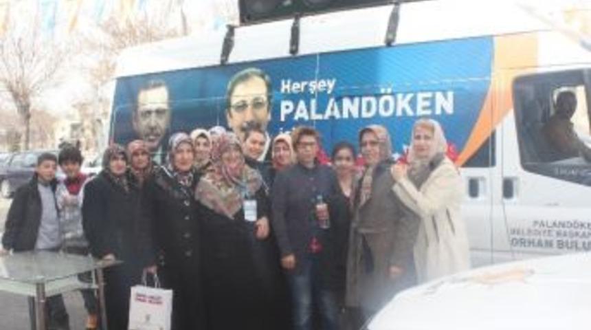 Paland&ouml;kenli Ak Partili Kadınlar Arı Gibi &Ccedil;alışıyor