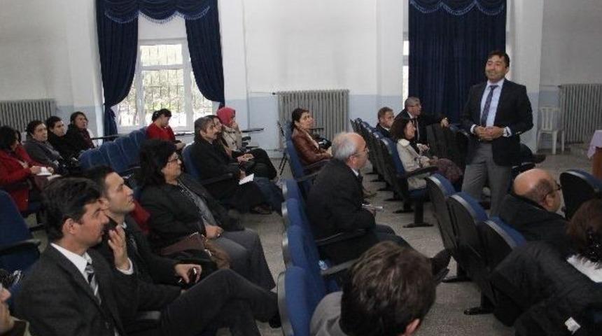 Eğitimde Yeni Yaklaşımlar Semineri