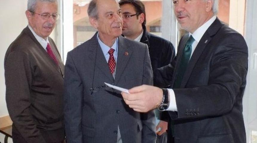 Kamil Sara&ccedil;oğlu, Emekliler Derneği'nde