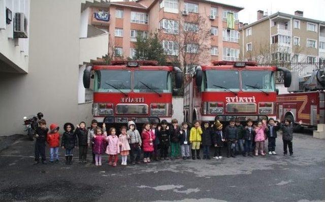 Miniklere İtfaiye Eğitimi Verildi