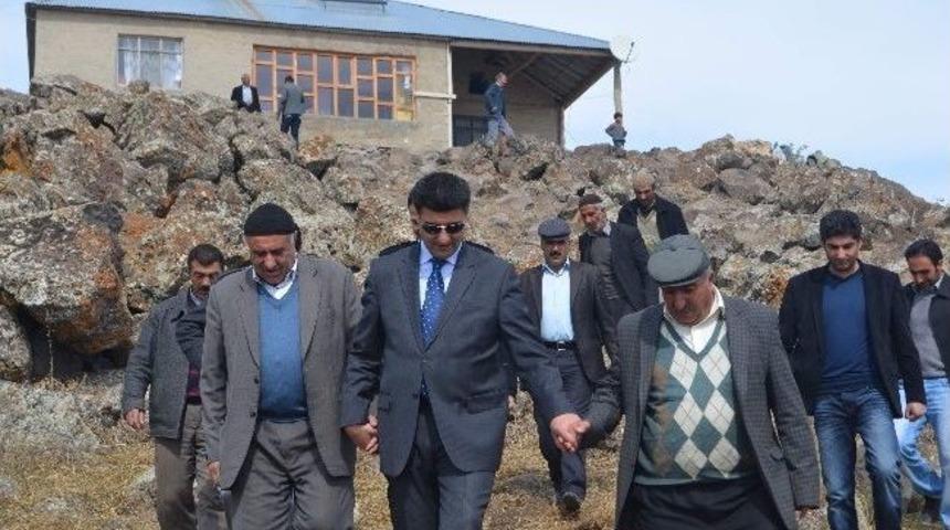 Ak Parti Adayları&rsquo;na K&ouml;y Ziyaretleri&rsquo;nde B&uuml;y&uuml;k İlgi