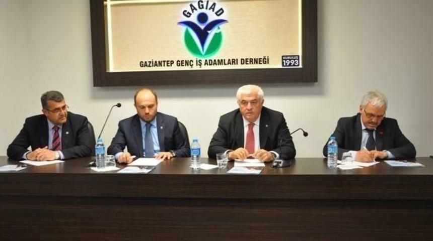 Chp Heyeti, Gagiad&rsquo;ı Ziyaret Etti