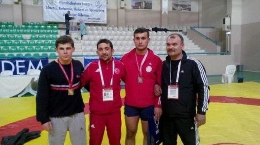 &Ccedil;aykurspor G&uuml;reşte Bursa&rsquo;dan Altın Ve G&uuml;m&uuml;ş Madalya İle D&ouml;nd&uuml;