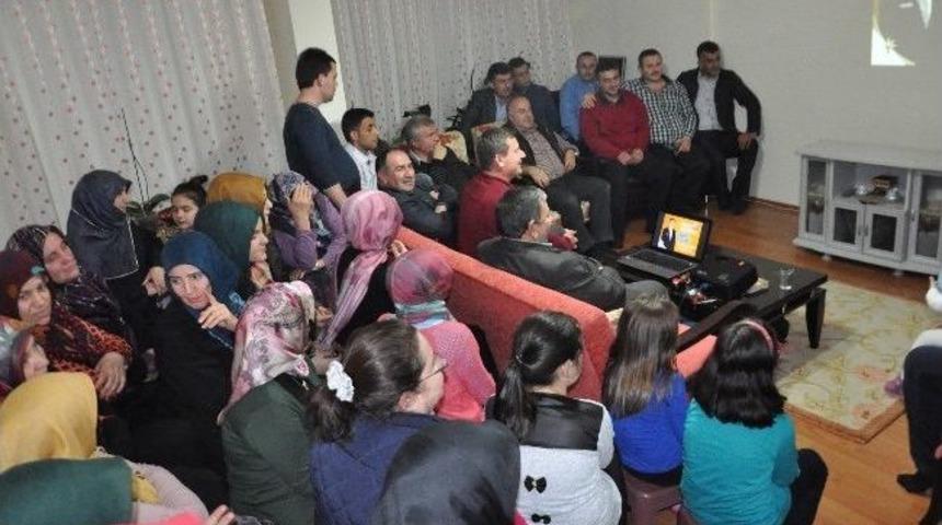 Ak Parti Ak&ccedil;akoca Adayı C&uuml;neyt Yemenici Ev Ev Geziyor
