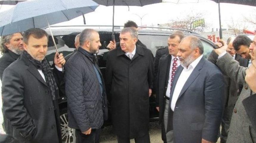 İhh Sakarya Şubesi Suriye&rsquo;ye Yardım İ&ccedil;in 2 Yardım Tırı Daha Yola &Ccedil;ıkardı