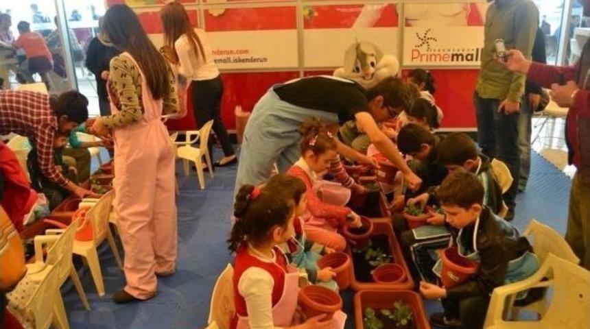 Prıme Mall İskenderun&rsquo;da &Ccedil;ocuklar &Ccedil;i&ccedil;ek Dikecek