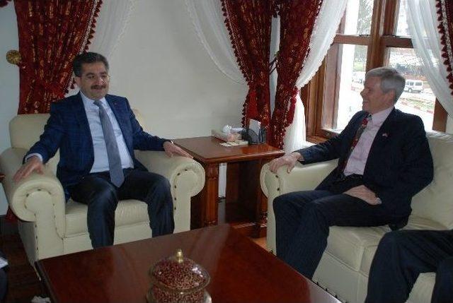 Abd İstanbul Başkonsolosundan Vali Zahteroğullarına Ziyaret 1