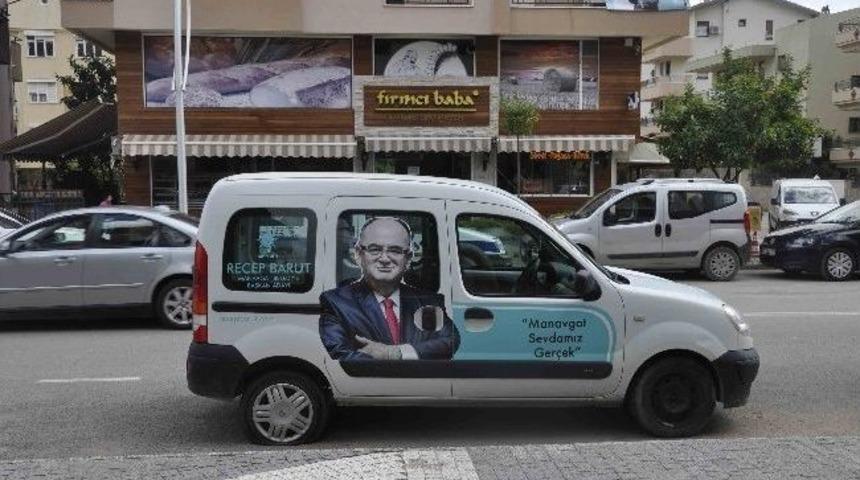 Ak Parti&rsquo;li Belediye Başkan Adayının Resmi Bulunan Araca Saldırı