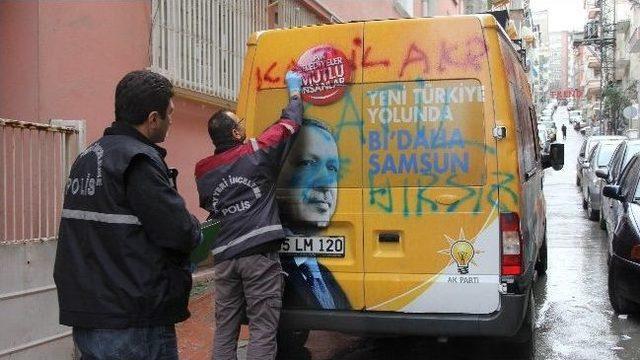 Samsun'da Ak Parti Seçim Minibüsüne Boyalı Saldırı