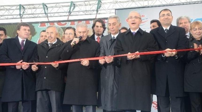 Elvan: "izmir İ&ccedil;in Projeler Bu Yıl Başlıyor"