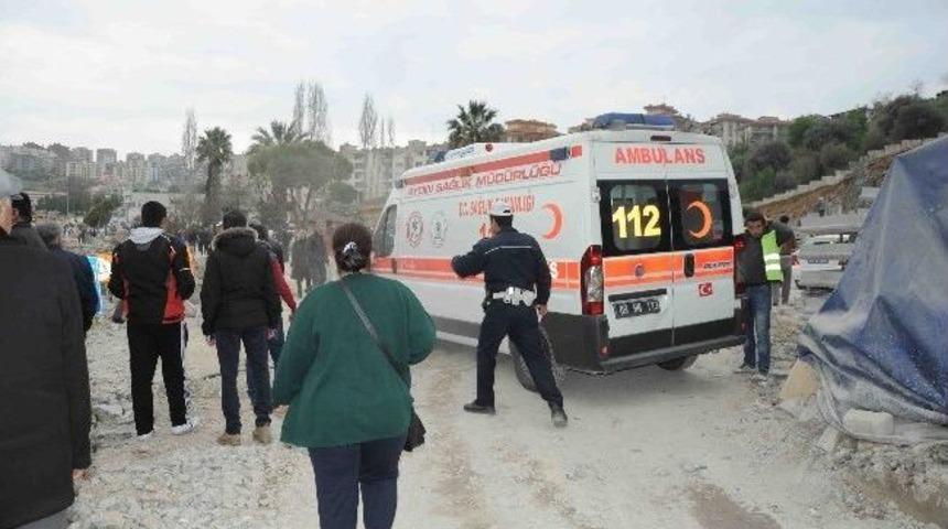 Kuşadası&rsquo;nda Patlamanın Hasarı B&uuml;y&uuml;k