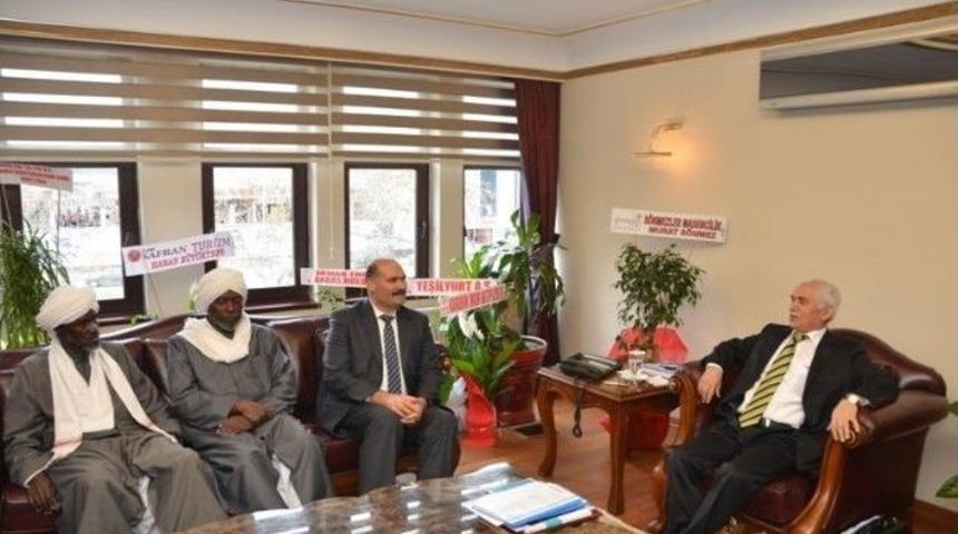 &Ccedil;ad B&uuml;y&uuml;kel&ccedil;isinden Vali Alimoğlu&rsquo;na Ziyaret