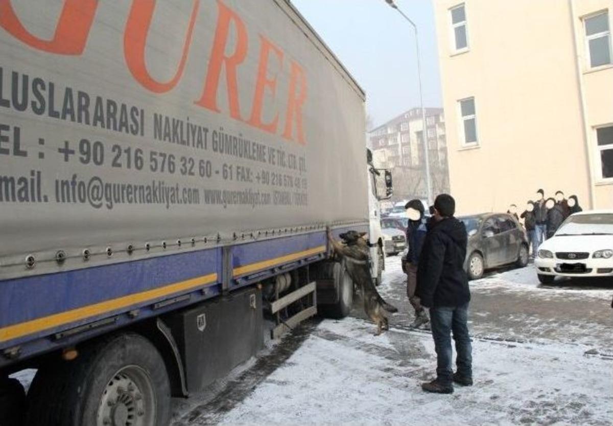Ağrı&rsquo;da Ka&ccedil;ak Sigara Operasyonu