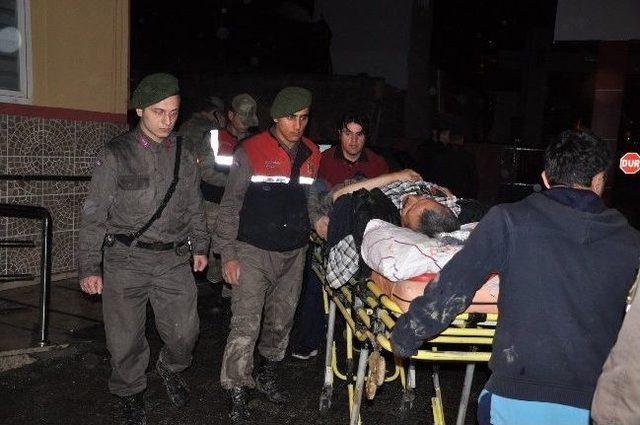 Cezaevi Aracı Kaza Yaptı: 12 Yaralı 2