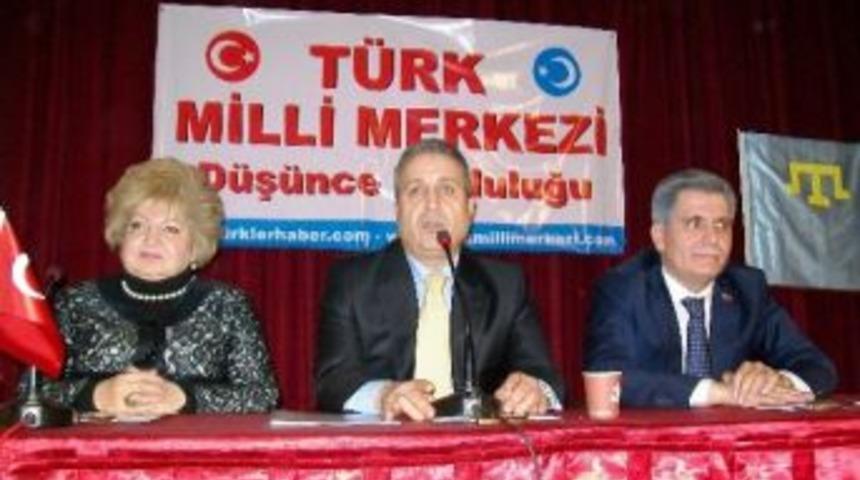 Eskişehir'de T&uuml;rk Milli Merkezi D&uuml;ş&uuml;nce Topluluğu Konferansı
